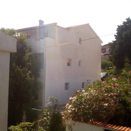Apartments And Rooms Camelia Premantura Extérieur photo